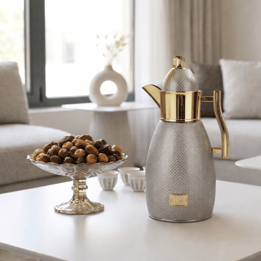 دلة قهوة نوڤل بلون الفضي والذهبي سعة ١ لتر - Rekaz Home