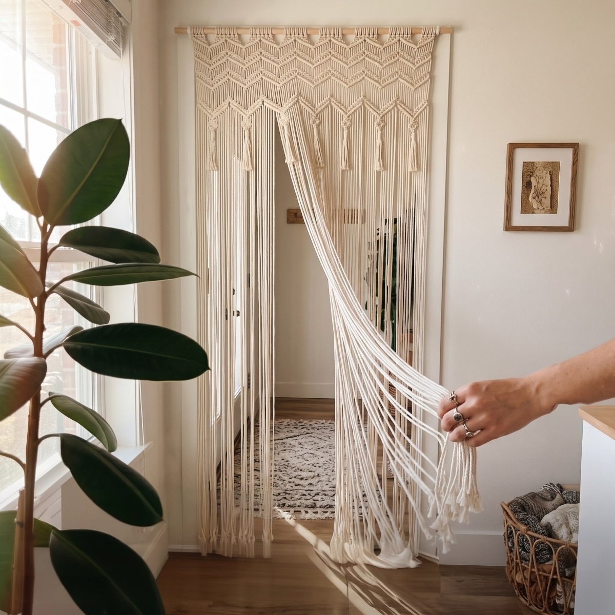 ستارة مكارمية مميزة قياس 200*100 سم - Rekaz Home