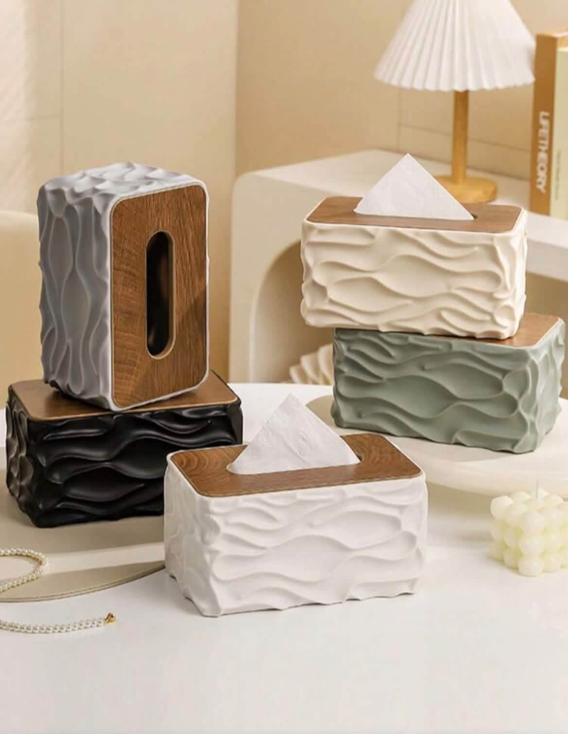علبة مناديل / باكيت محارم مودرن بتصميم متموج وغطاء خشبي - Rekaz Home