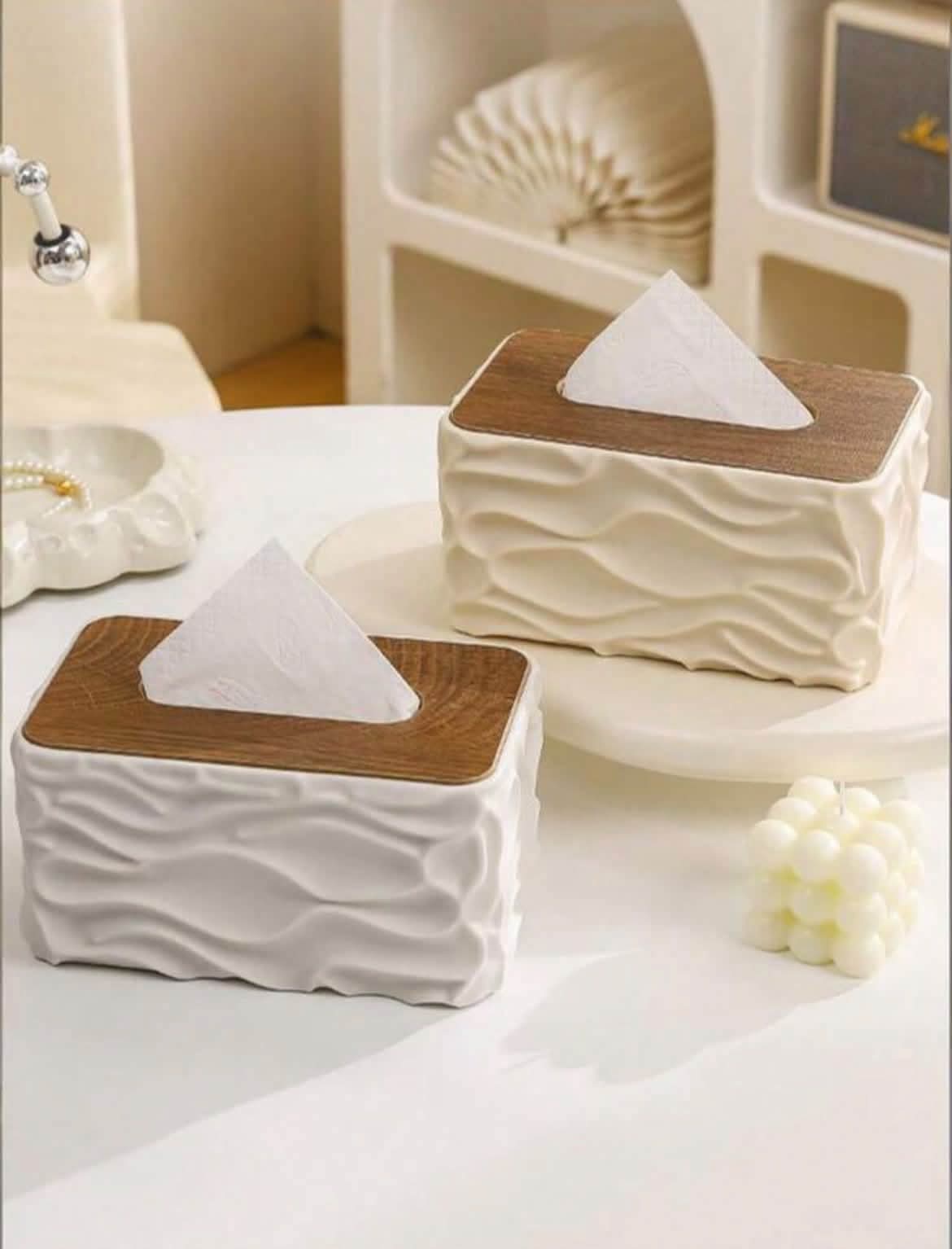 علبة مناديل / باكيت محارم مودرن بتصميم متموج وغطاء خشبي - Rekaz Home