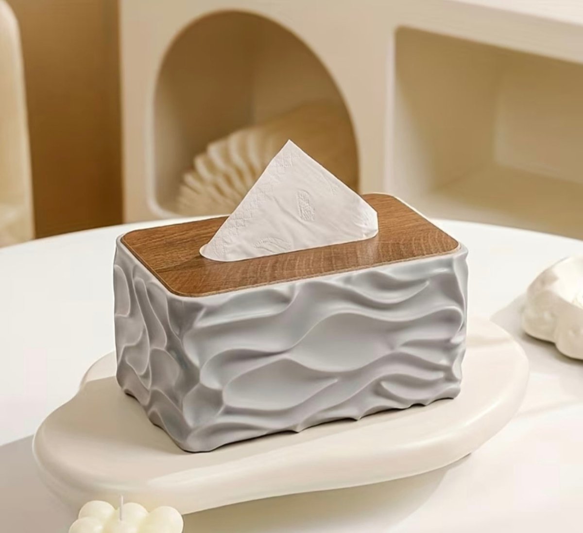 علبة مناديل / باكيت محارم مودرن بتصميم متموج وغطاء خشبي - Rekaz Home