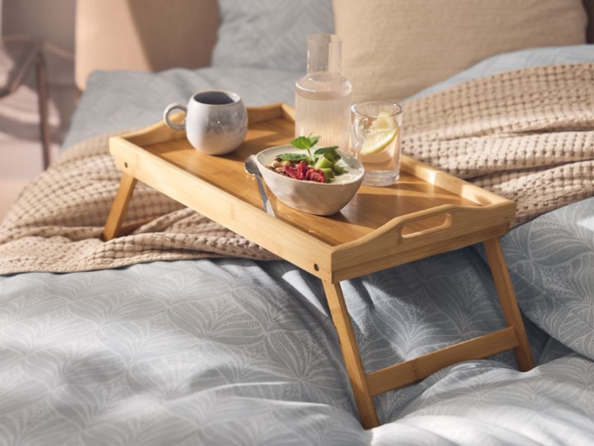 صينية / طاولة خشبية مع ارجل طوي - Rekaz Home