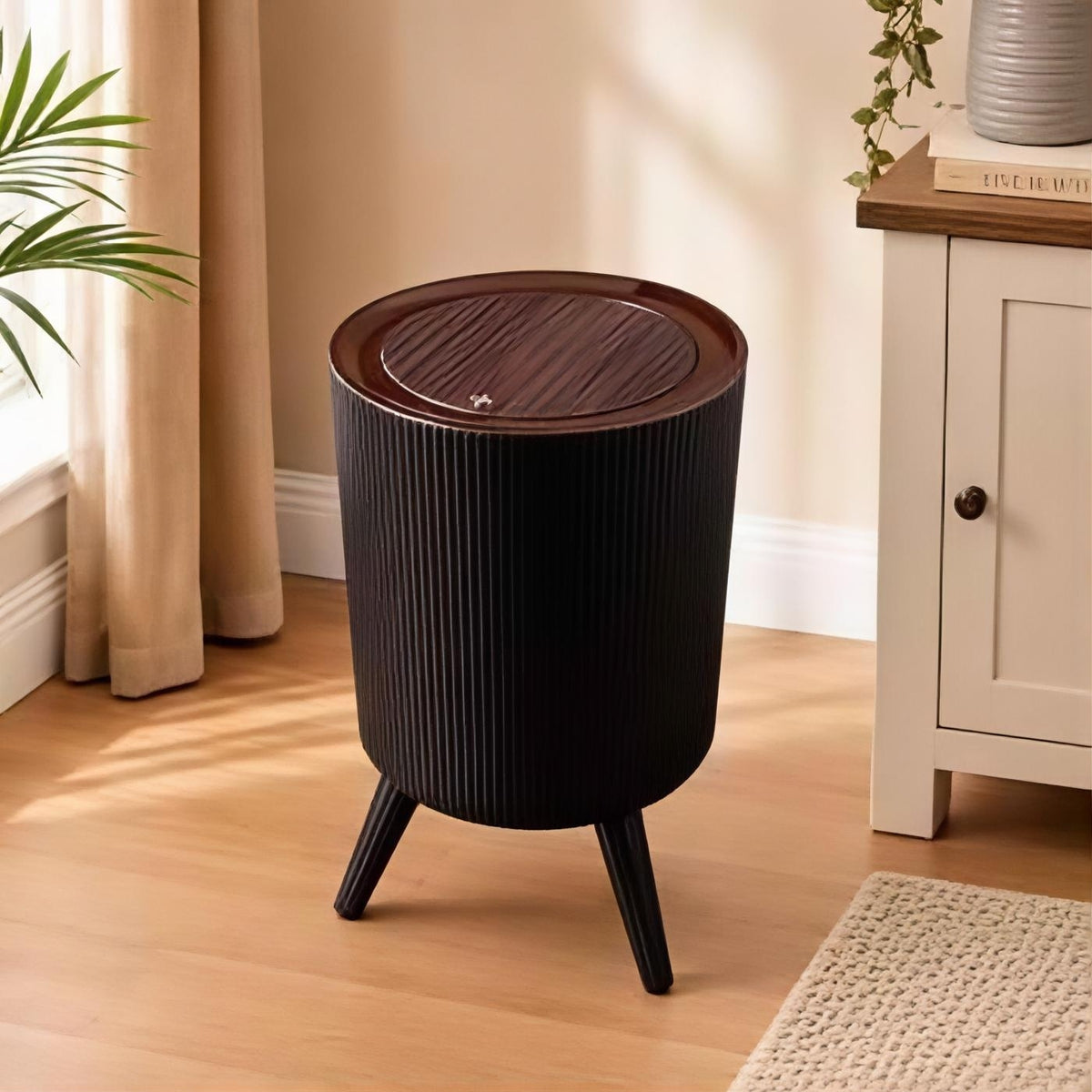 Push-lid waste bin, wood-colored